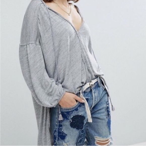 We The Free - Free People Just a Henley 3/4 Sleeve Gray Boho Blouse Size S - Picture 2 of 8